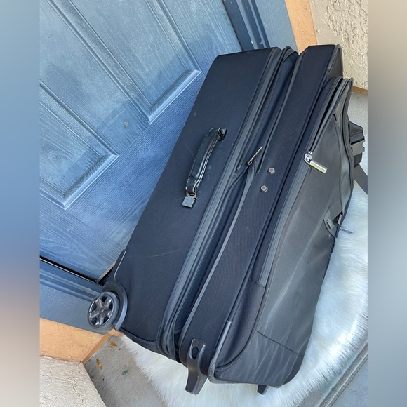 Ghurka Black Travel Bag for Stylish Journeys - Picture 11 of 16